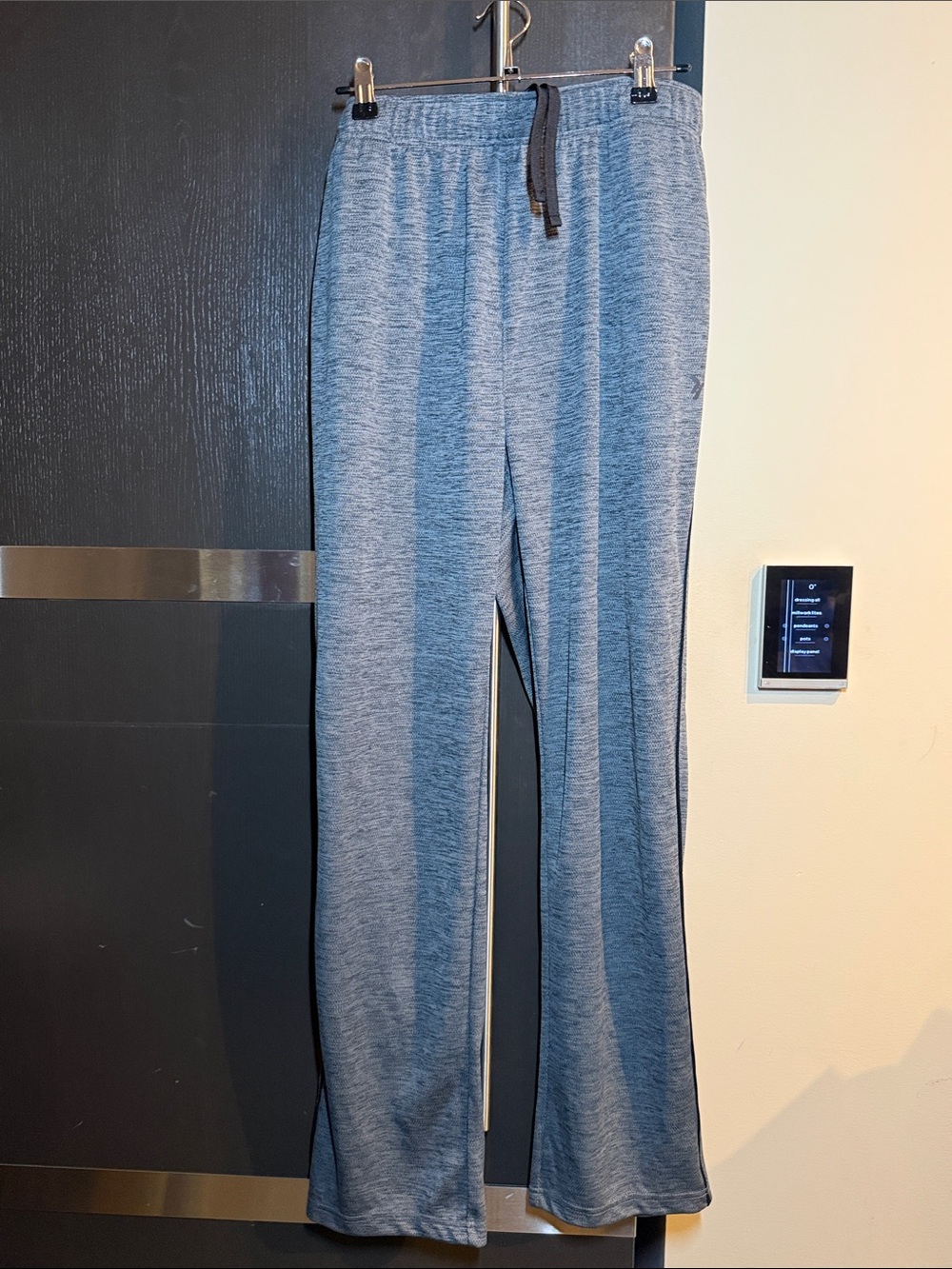 Old Navy Men's Heather Gray Drawstring Joggers